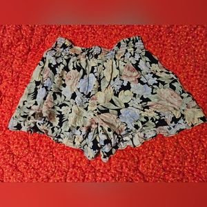 American eagle floral shorts